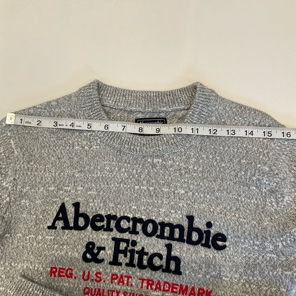 Abercrombie & Fitch Embroidered Logo Crew Neck Pullover Sweater Size XSmall Grey - Picture 8 of 14